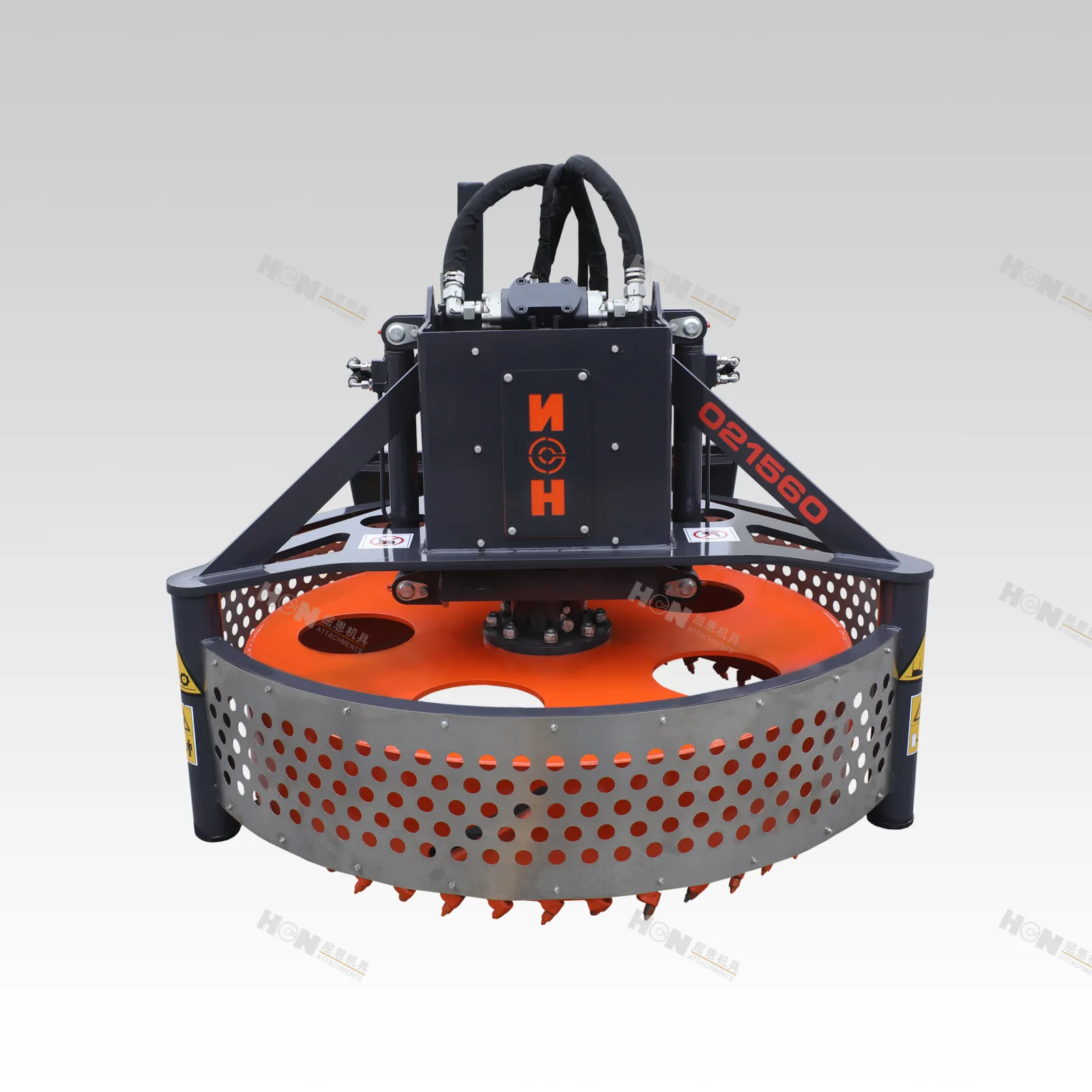 BM14中央滚刷清扫器：广场与开阔场地保洁选型指南